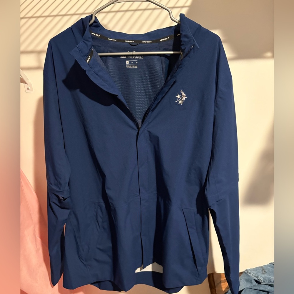 Men’s Golf Nike Hypershield Golf Jacket in Deep Blue size XL